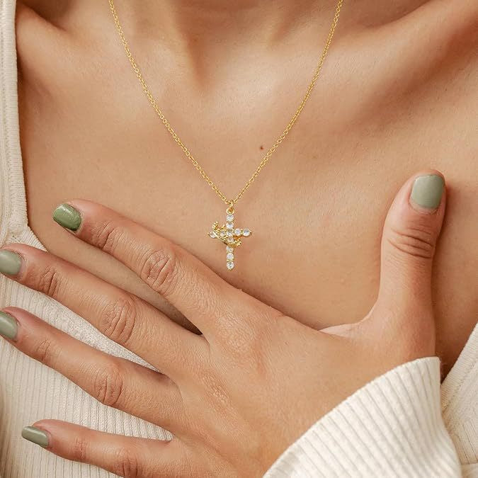 Y-shaped Crown Cross Clavicle Necklace For Women